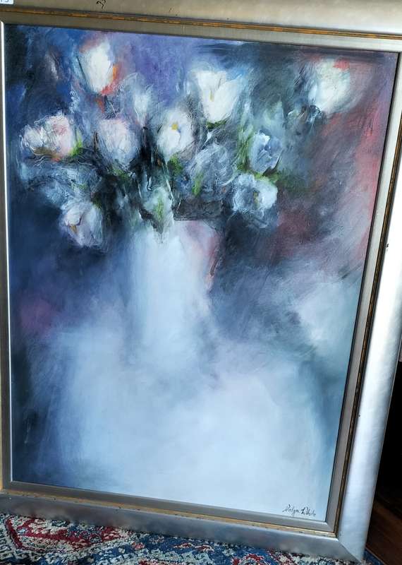 Volga White (SA Born 1944) - Beautiful still life study of flowers