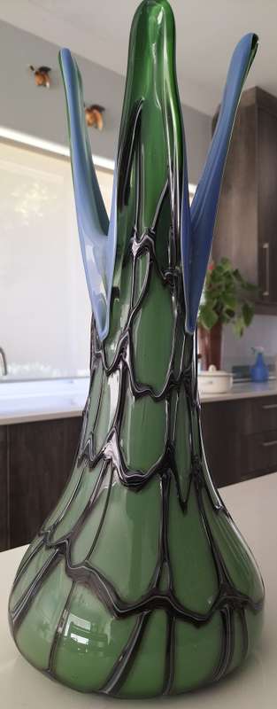 Art Glass Baijan Vase By Essie Zareh