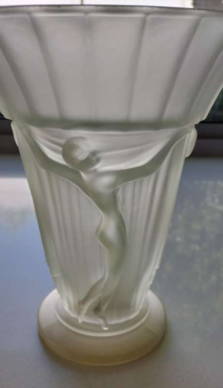 Three Muses - Glass vase