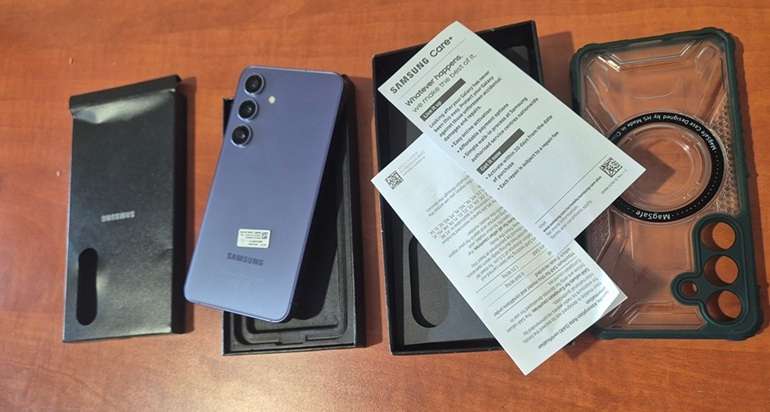 Samsung Galaxy S24 256GB Cobalt Violet