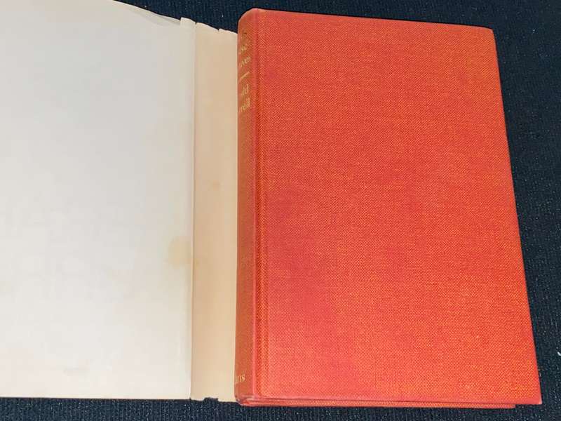 BIRDS, BEASTS & RELATIVES BY GERALD DURRELL 1ST EDITION