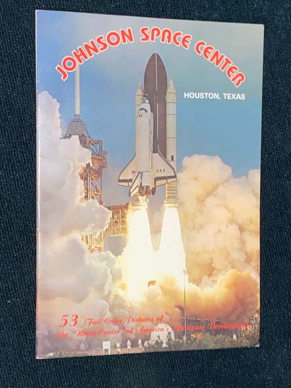 VINTAGE JOHNSON SPACE CENTER HOUSTON TEXAS BOOKLET SOUVENIR