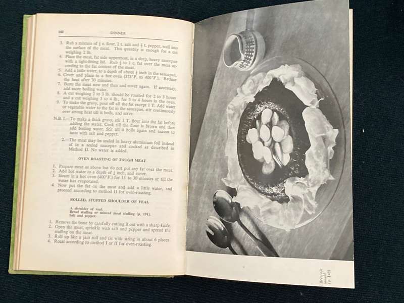 COOK AND ENJOY IT SOUTH AFRICAN COOKERY MANUAL DEUR S.J.A. DE VILLIERS