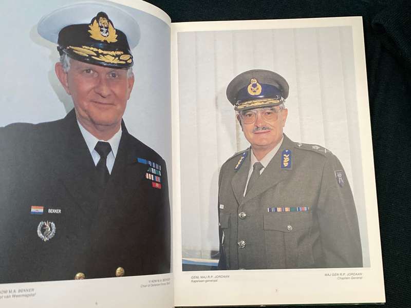 SOUTH AFRICAN DEFENCE FORCE REVIEW 1990