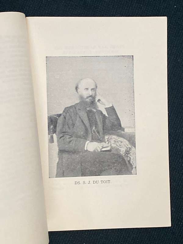 DIE GENOOTSKAP VAN REGTE AFRIKANERS HERDENK DEUR DR P.J. NIENABER 1950