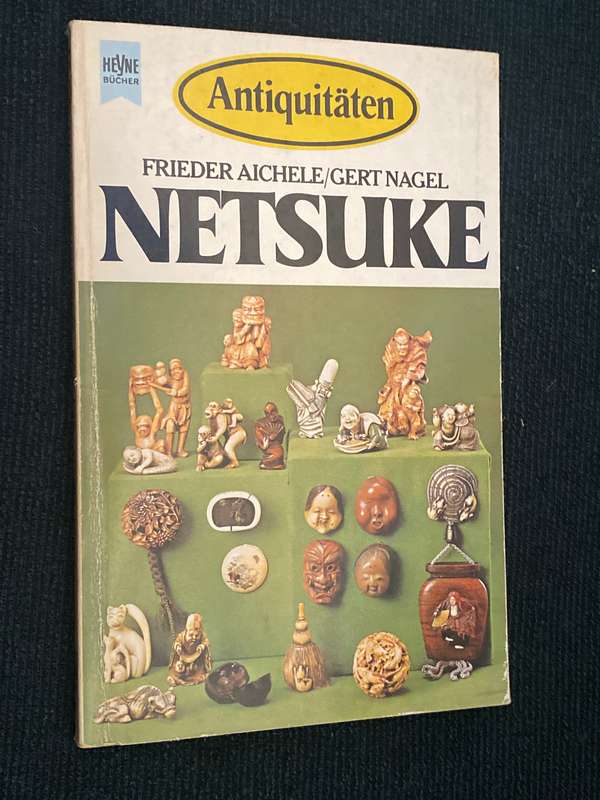 NETSUKE FRIEDER AICHELE / GERT NAGEL
