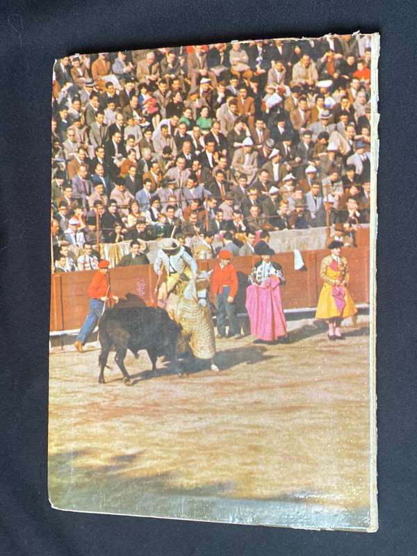 BULLS AND BULLFIGHTING BY J.L. ACQUARONI (HENNIE AUCAMP'S PERSONAL COPY)
