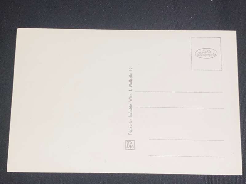 VINTAGE POST CARD FROM WIEN AUSTRIA UNUSED