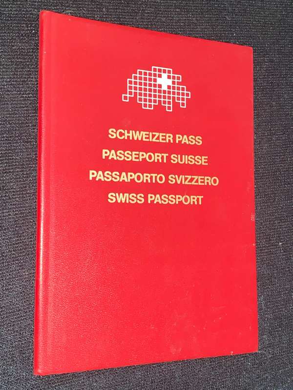 SWISS PASSPORT - VINTAGE INFO BOOKLET OF SWITZERLAND