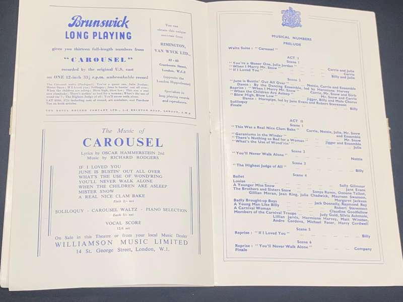 THEATRE ROYAL DRURY LANE - CAROUSEL SOUVENIR PROGRAMME 1950