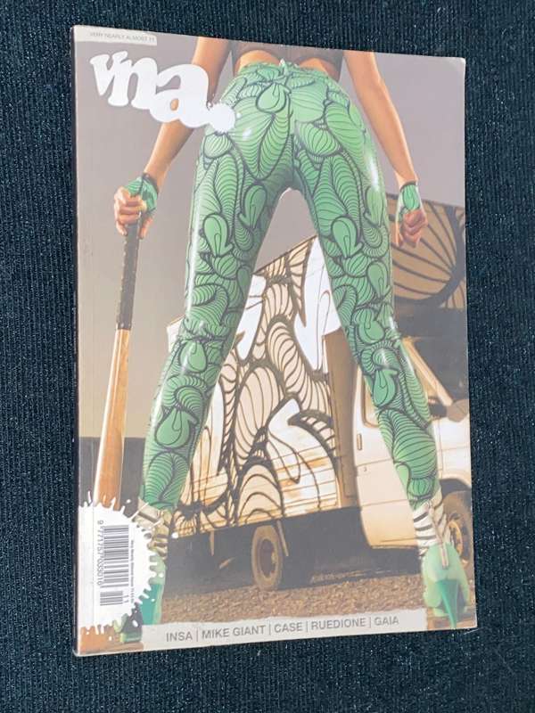 VNA - VERY NEARLY AUGUST #11 MAGAZINE