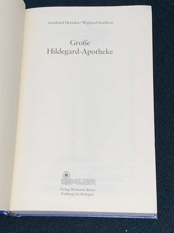 GROSSE HILDEGARD-APOTHEKE DR. GOTTFRIED HERTZKA DR. WIGHARD STREHLOW