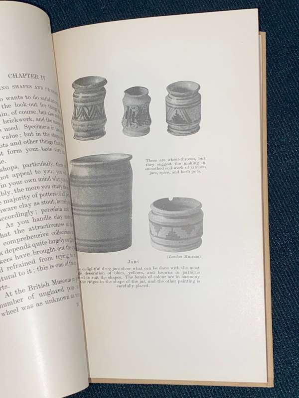 POTTERY FINGER BUILT METHODS BY HENRY & DENISE WREN