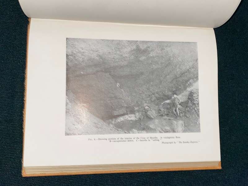 SPECIAL PUBLICATION OF THE ROYAL SOCIETY OF SOUTH AFRICA ROBERT BROOM COMMEMORATIVE VOLUME 1948