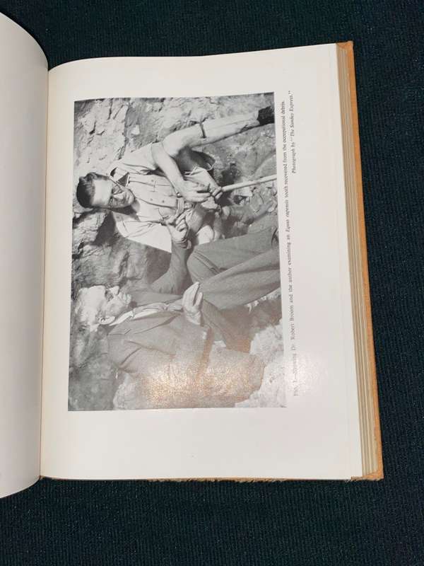 SPECIAL PUBLICATION OF THE ROYAL SOCIETY OF SOUTH AFRICA ROBERT BROOM COMMEMORATIVE VOLUME 1948
