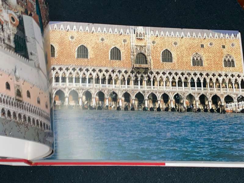 ESSERE VENEZIA - FULVIO ROITER