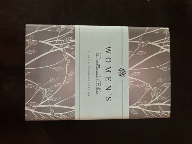 ESV Women's Devotional Bible