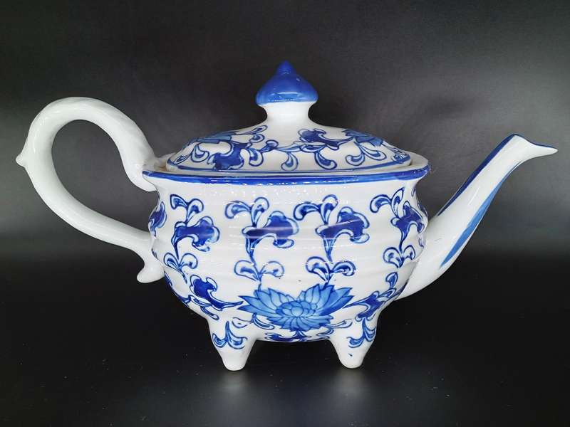 Vintage! Chinoiserie - Rectangular Teapot - Hand Painted Blue Onion Design