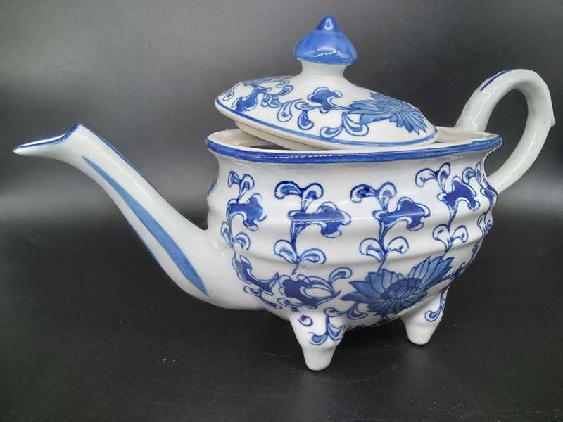 Vintage! Chinoiserie - Rectangular Teapot - Hand Painted Blue Onion Design