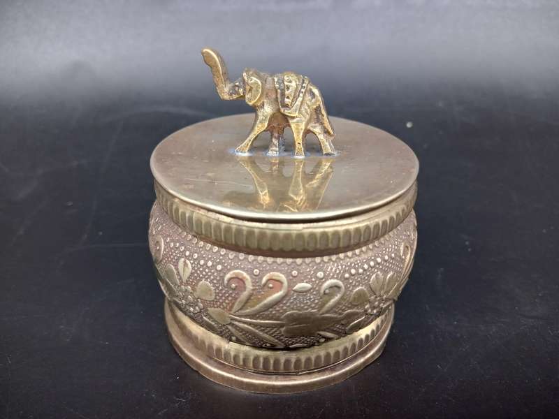 Vintage! Indian - Brass - Flower / Elephant design - KumKum Puja Box / Trinket Box - With Lid