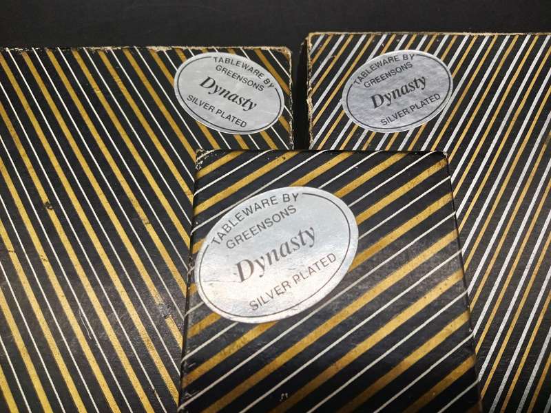 Vintage! Boxed - Greensons "Dynasty" SilverPlated 6 Cake Forks, 6 Spoons & 1 Sugar Spoon