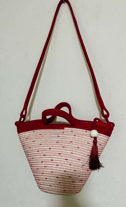 Hand craft ladies bag