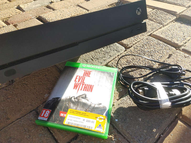Xbox One X with 1x Game (no controller)