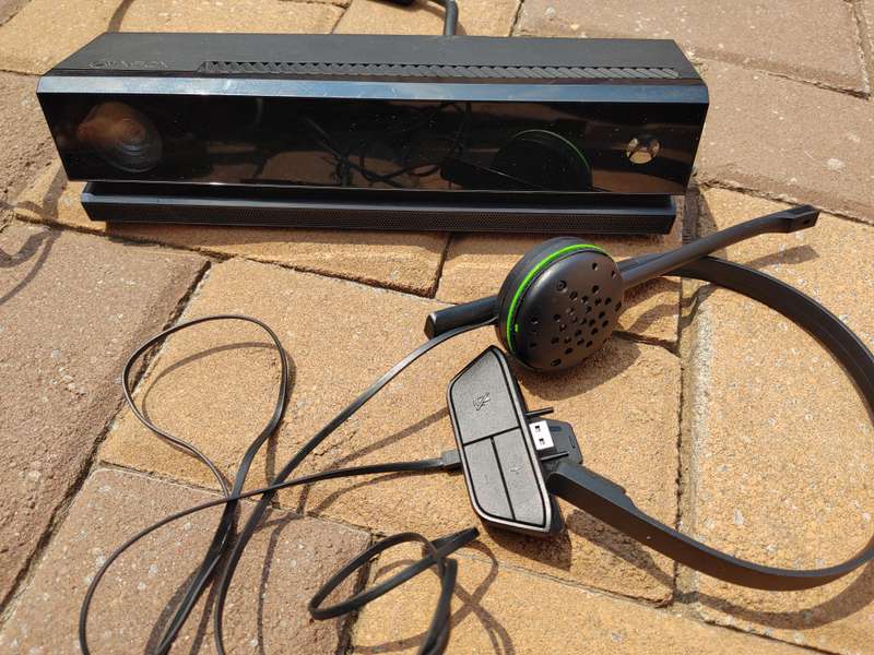 Xbox One Kinect and Mic