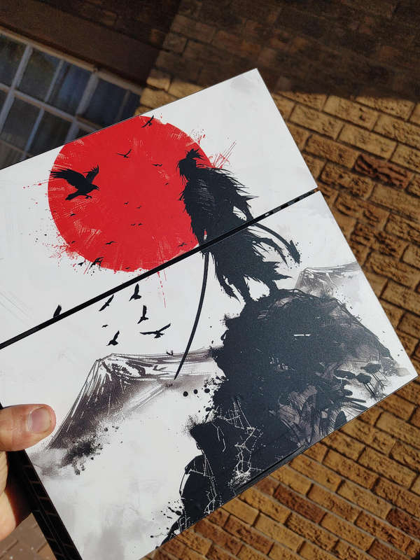 PS4 Console with Japanese style skin