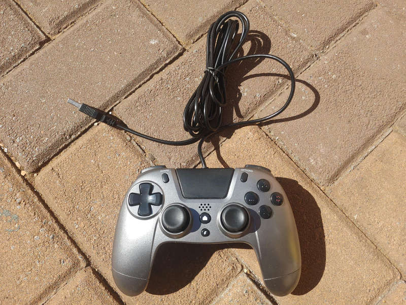 PS4 Wired Controller