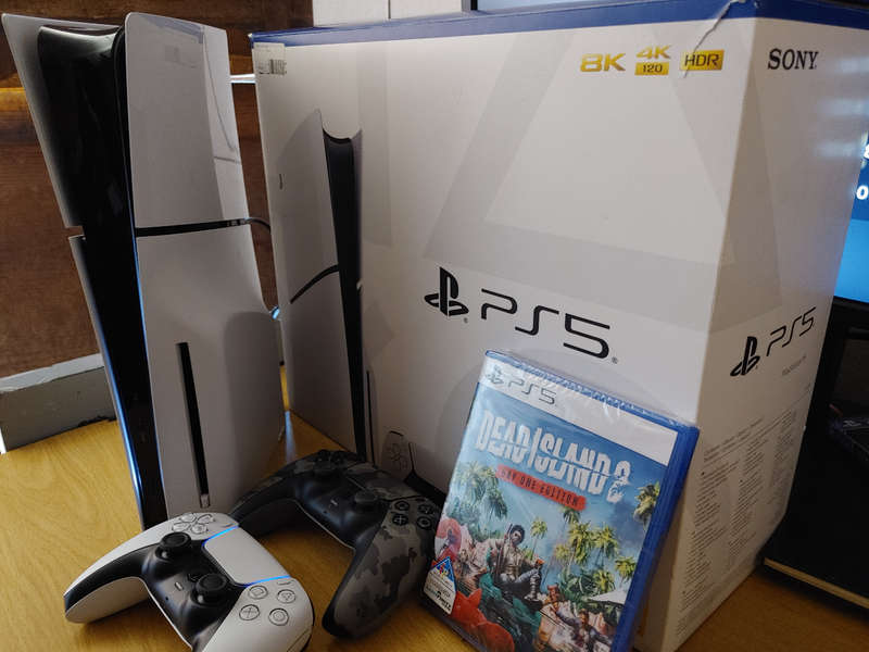 PS5 Playstation 5 Disc Version