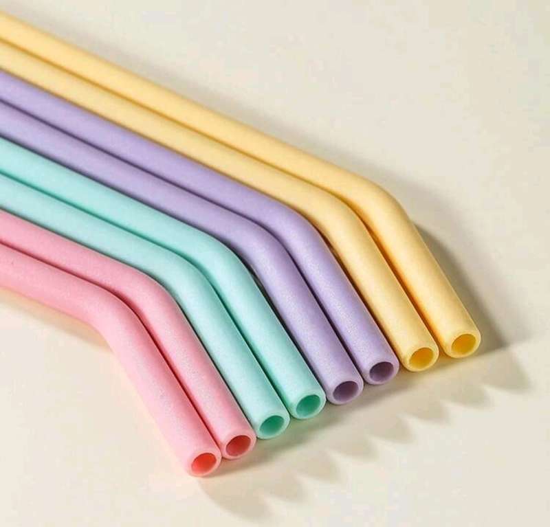4Pcs Reusable Silicone Straws Set Easy to Clean Bend Colorful Heat-resistant Easy to Clean