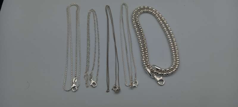 Lot of 5 Sterling Silver Chains /1/