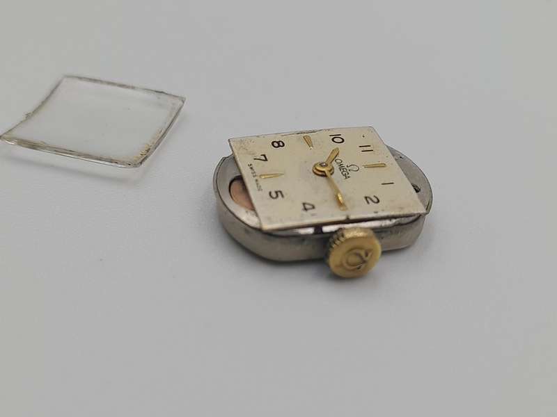 Omega movement