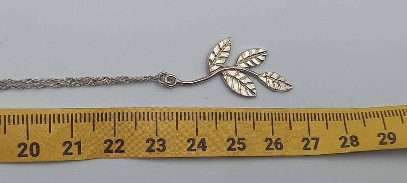 Beautiful 925 Earings and Pendant Set