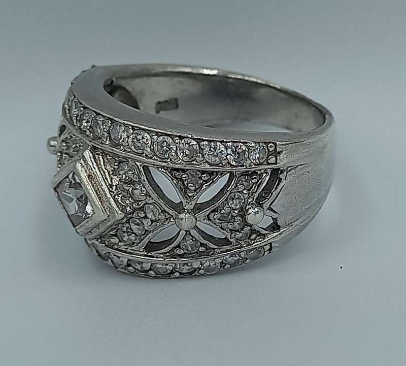 Beautiful Sterling Silver Ring