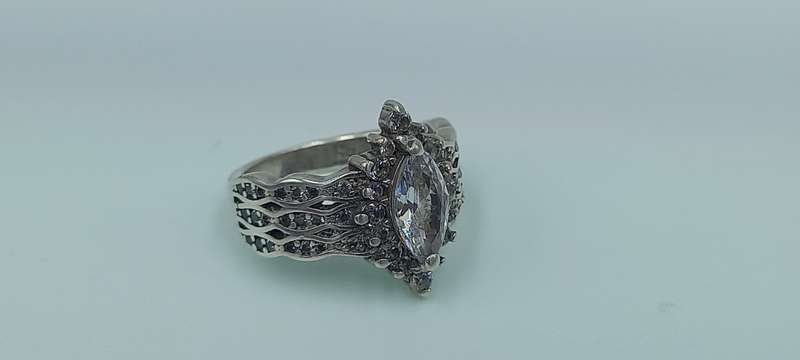 Beautiful Sterling Silver Ring