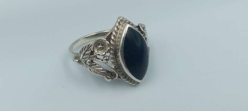Beautiful Sterling Silver Ring