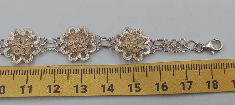 Silver Filigree Flowers Bracelet