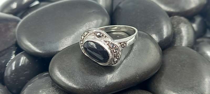 Beautiful Sterling Silver Marcasite Ring