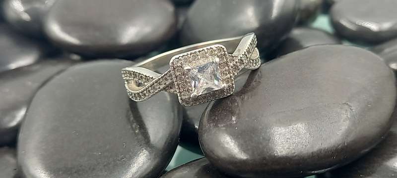 Beautiful Sterling Silver Ring