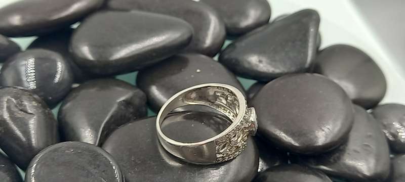 Beautiful Sterling Silver Ring