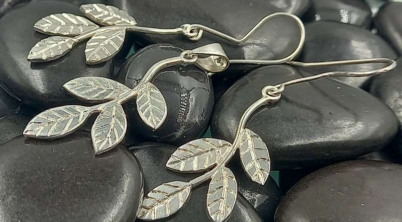Beautiful Sterling Silver Leaf Set