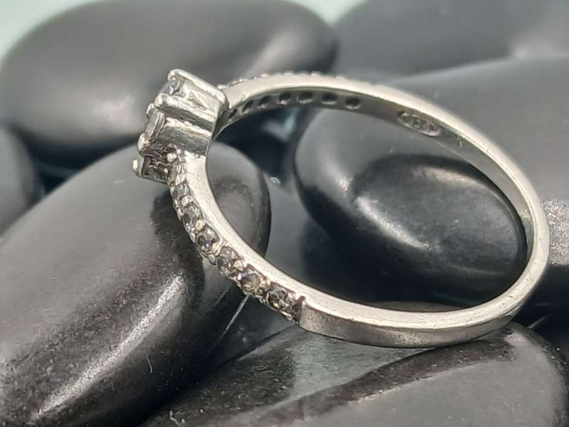 Beautiful Sterling Silver Ring