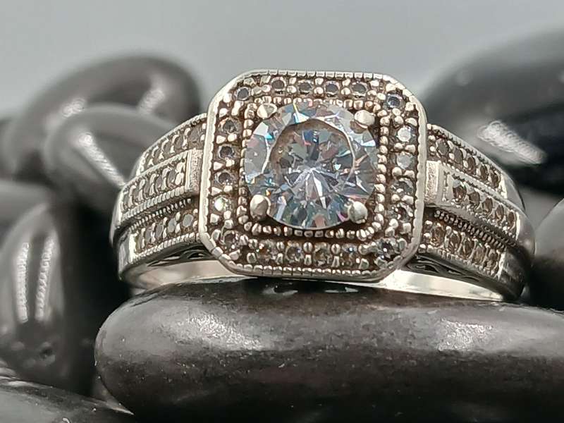 Beautiful Sterling Silver Ring