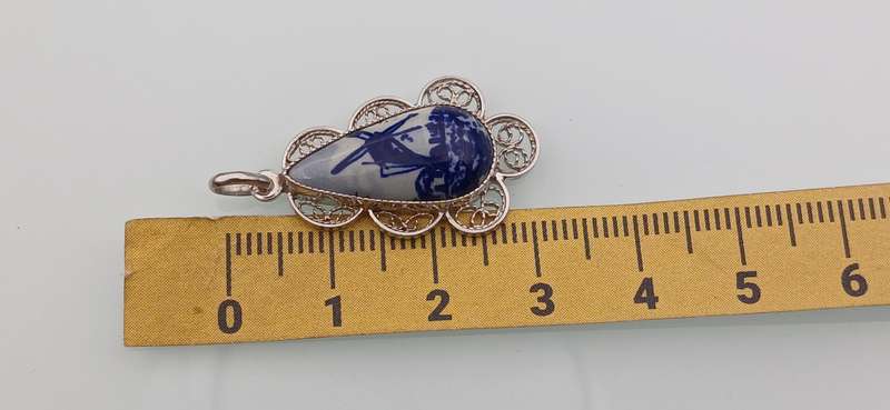 Beautiful Sterling Silver Delft pendant