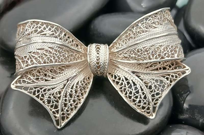 Beautiful Sterling Silver Brooch