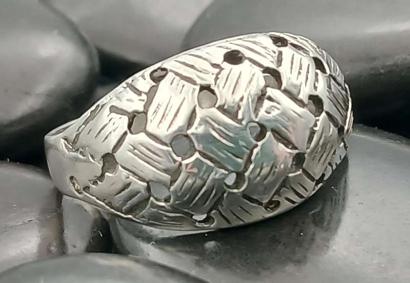 Beautiful Sterling Silver Ring