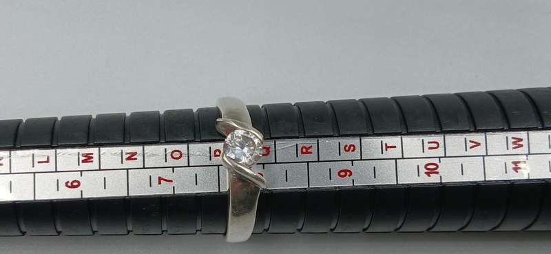 Beautiful Sterling Silver Ring