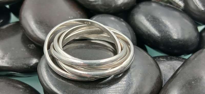 5 Rolling Sterling Silver Ring